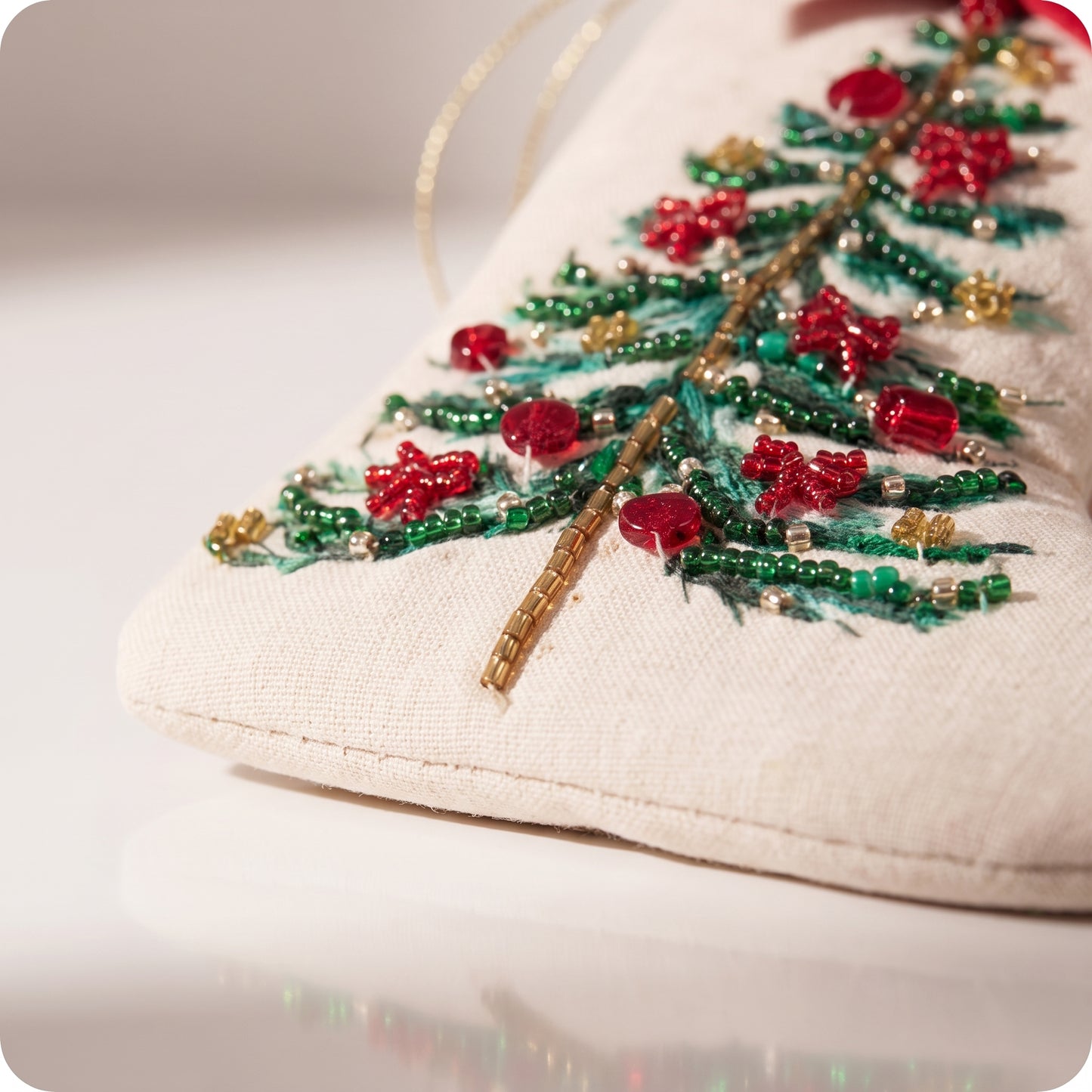 Bota de algodón con árbol de cuentas y crema de lazo