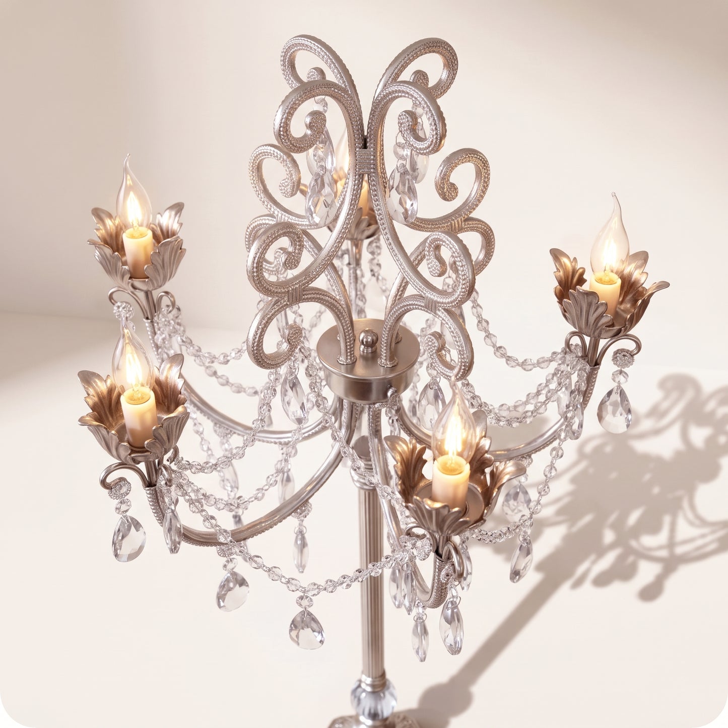 Candelabro chapado en níquel con cristal y diamantes plateado ch