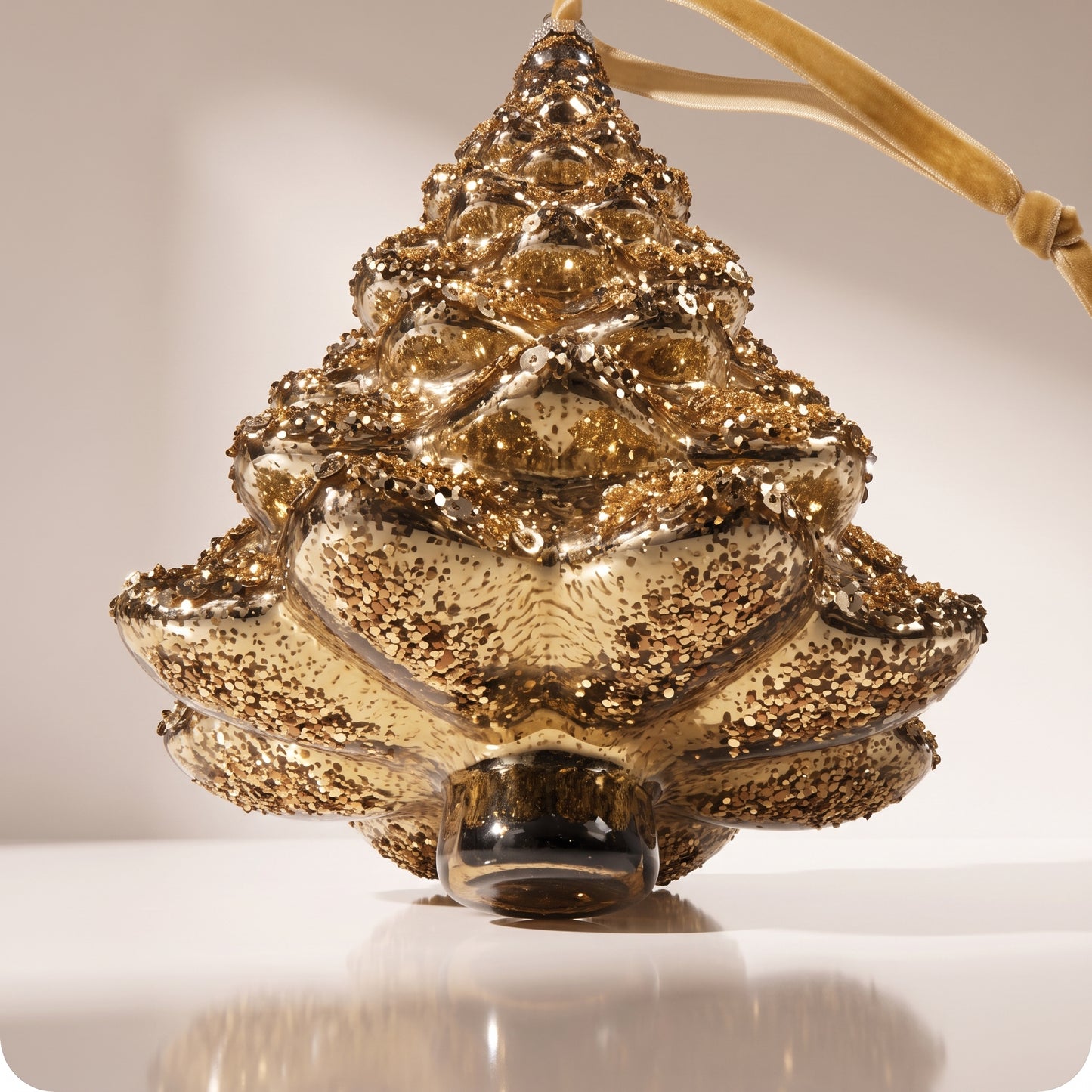 Esfera de árbol dorado con brillos de crital 18 cm