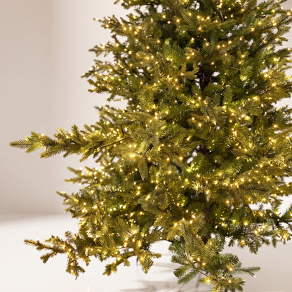 Árbol fir premium verde con 2400 luces calidas