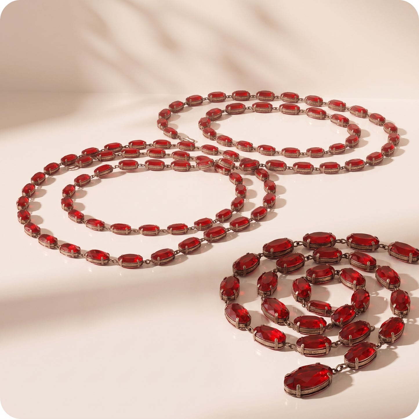 Guirnalda de piedras rojas