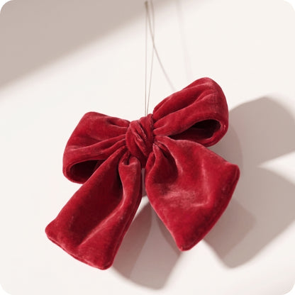 Moño de terciopelo rojo con relleno