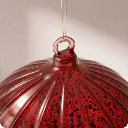 Esfera de cristal forrada en rojo antiguo