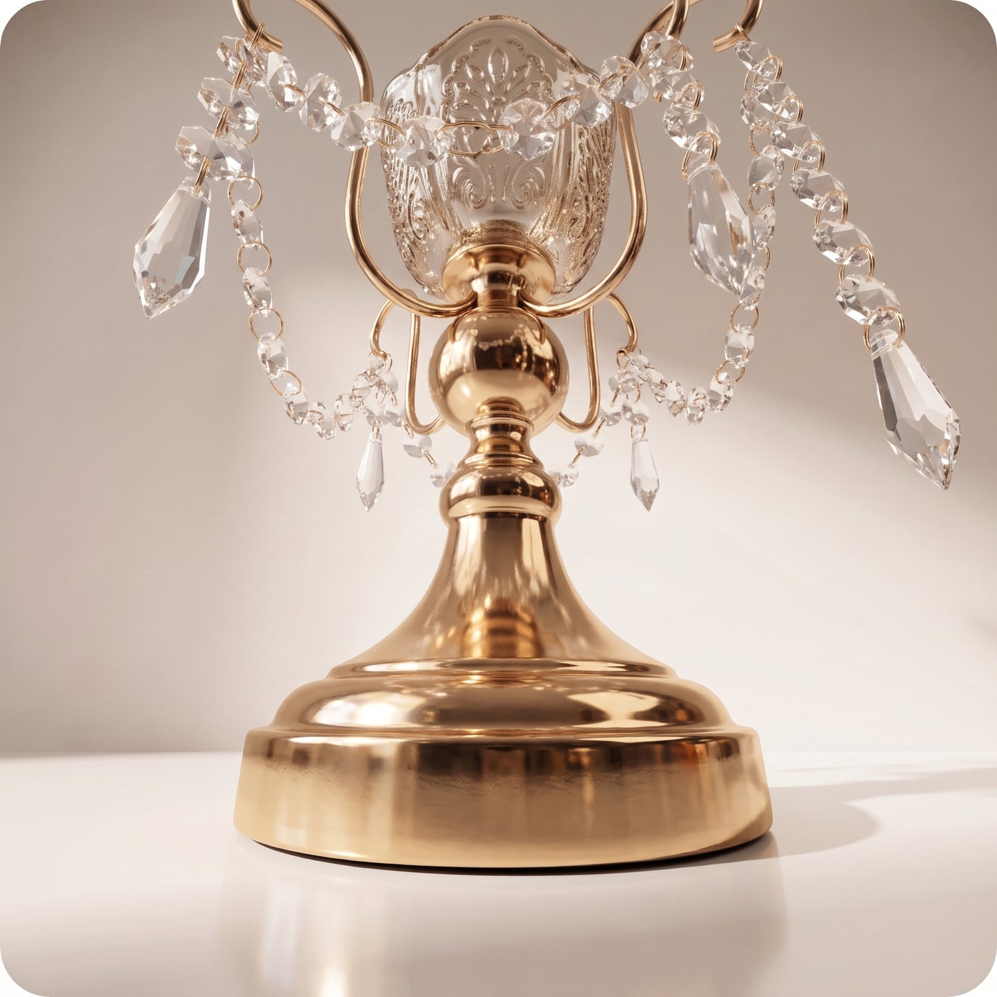 Candelabro chapado en níquel con cristal dorado pequeño