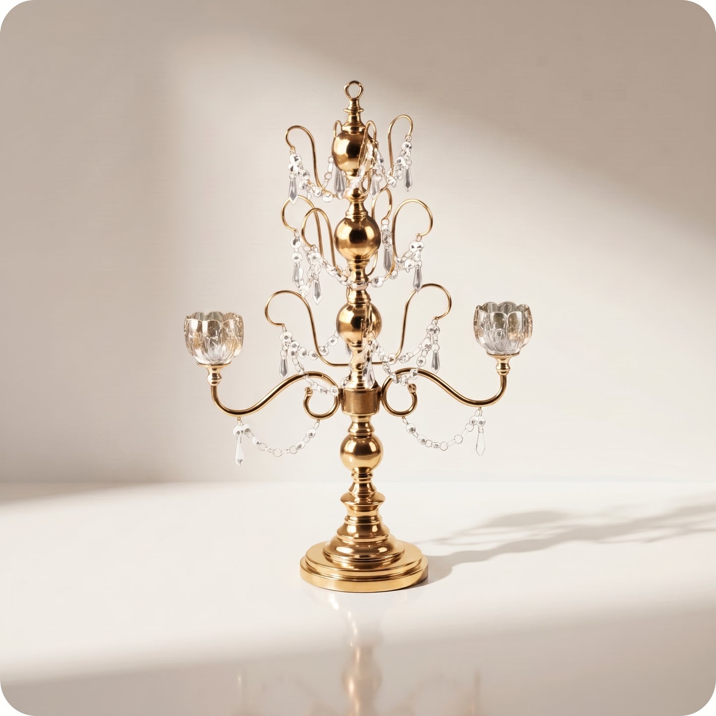 Candelabro chapado en níquel con cristal dorado largo