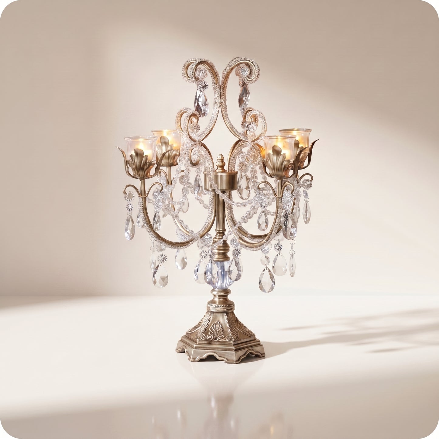 Candelabro chapado en níquel con cristal y diamantes plateado g