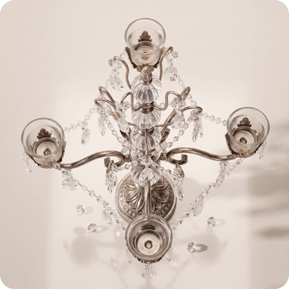 Candelabro chapado en níquel con vasos porta velas de cristal plateado