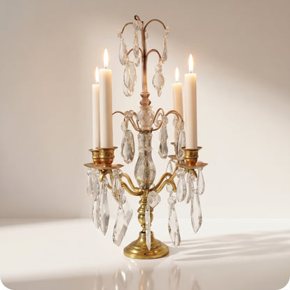 Candelabro chapado en níquel conc ristal y porta velas bajas dorado
