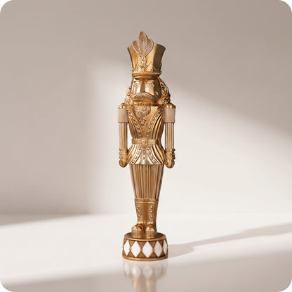 Cascanueces soldado decorativo dorado