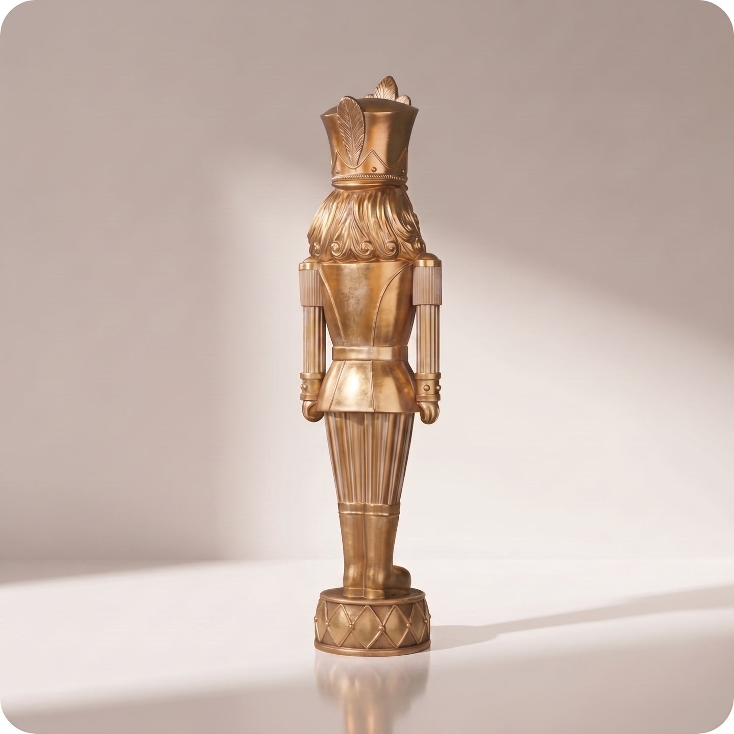 Cascanueces soldado decorativo dorado
