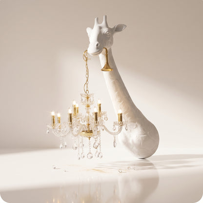 Jirafa para pared con candelabro brillante