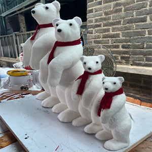 OSO POLAR BLANCO CON BUFANDA ROJA 79 CM