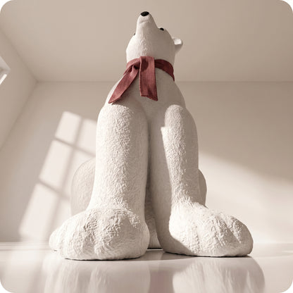 Elegante oso polar blanco con bufanda roja sentado 1