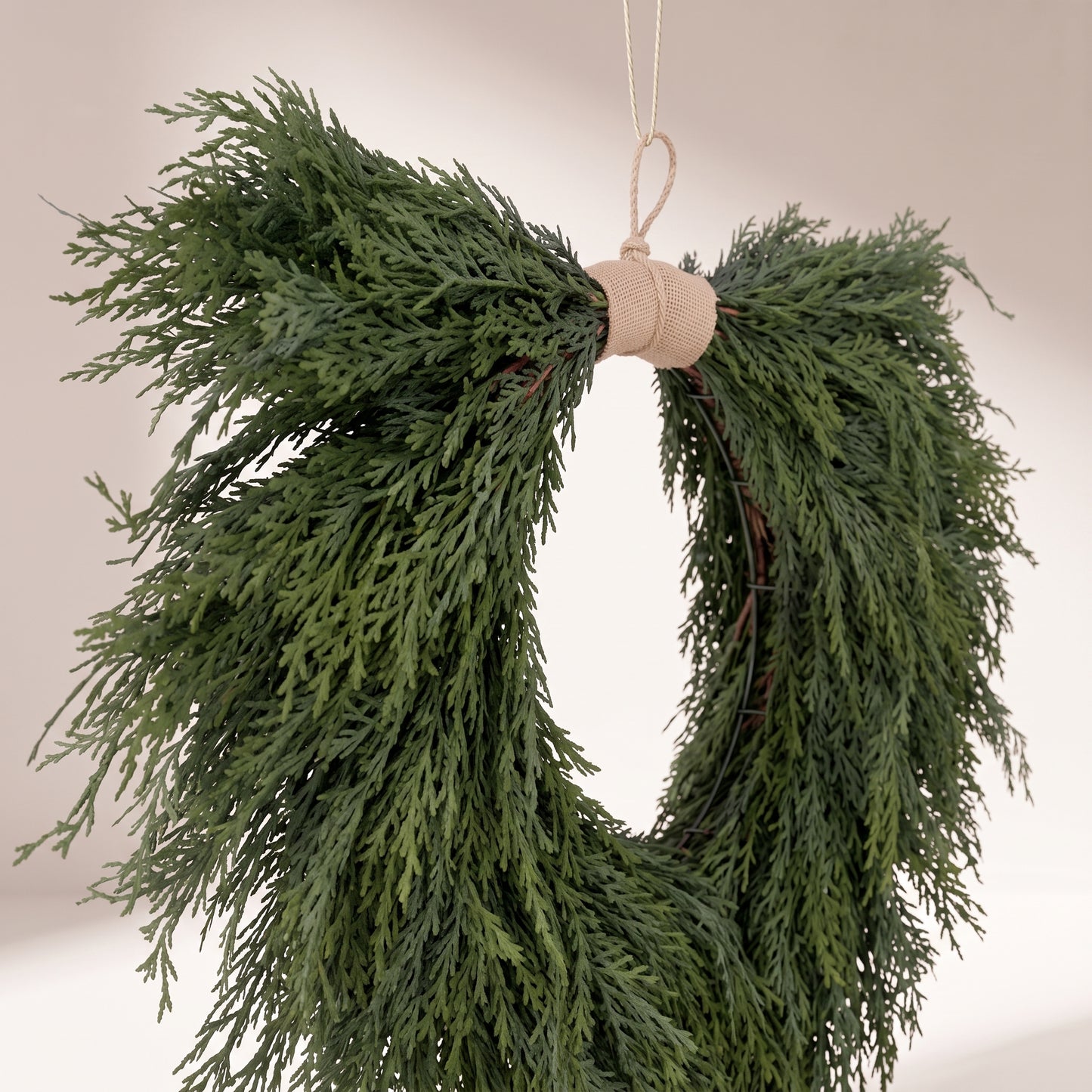 Corona de arborvitae drapeada tt verde
