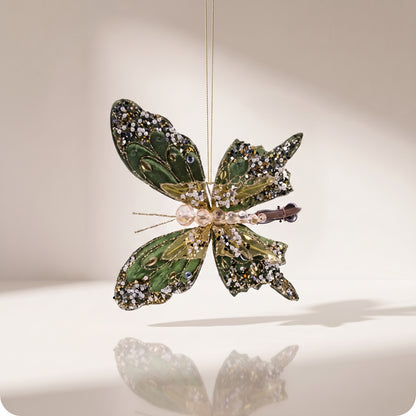 Mariposa con clip verde oliva