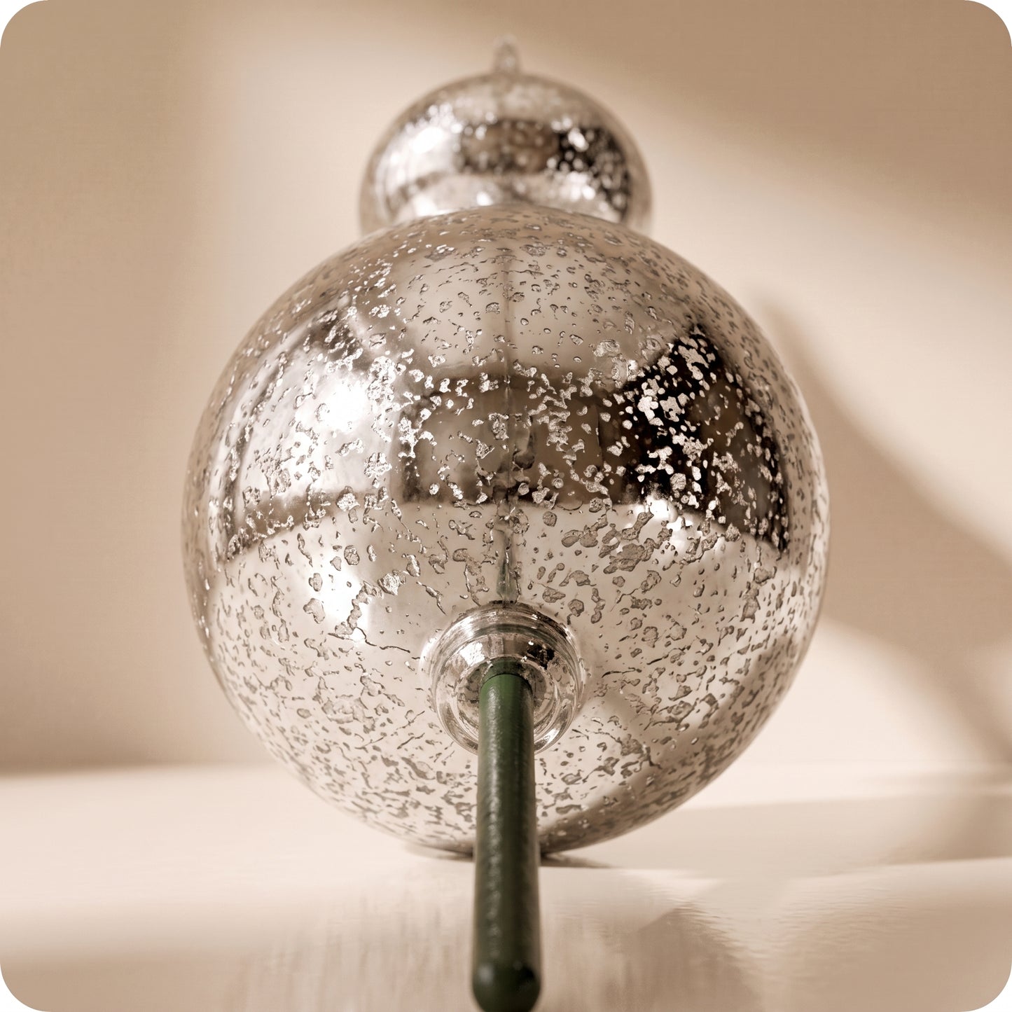 Esfera plateada mercury finial stake 61 cm