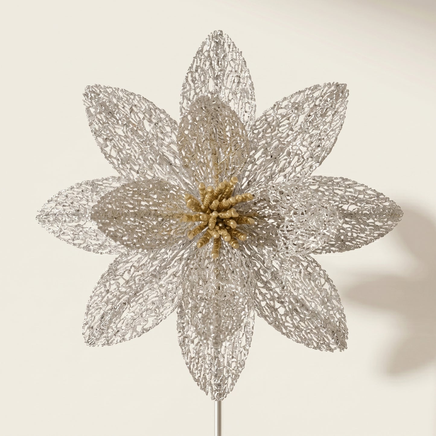 Poinsettia de red con brillo de mica
