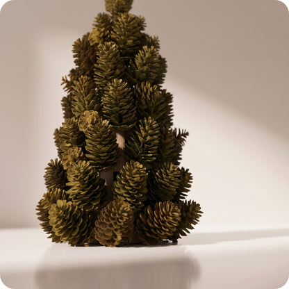 Árbol de piñas verde g