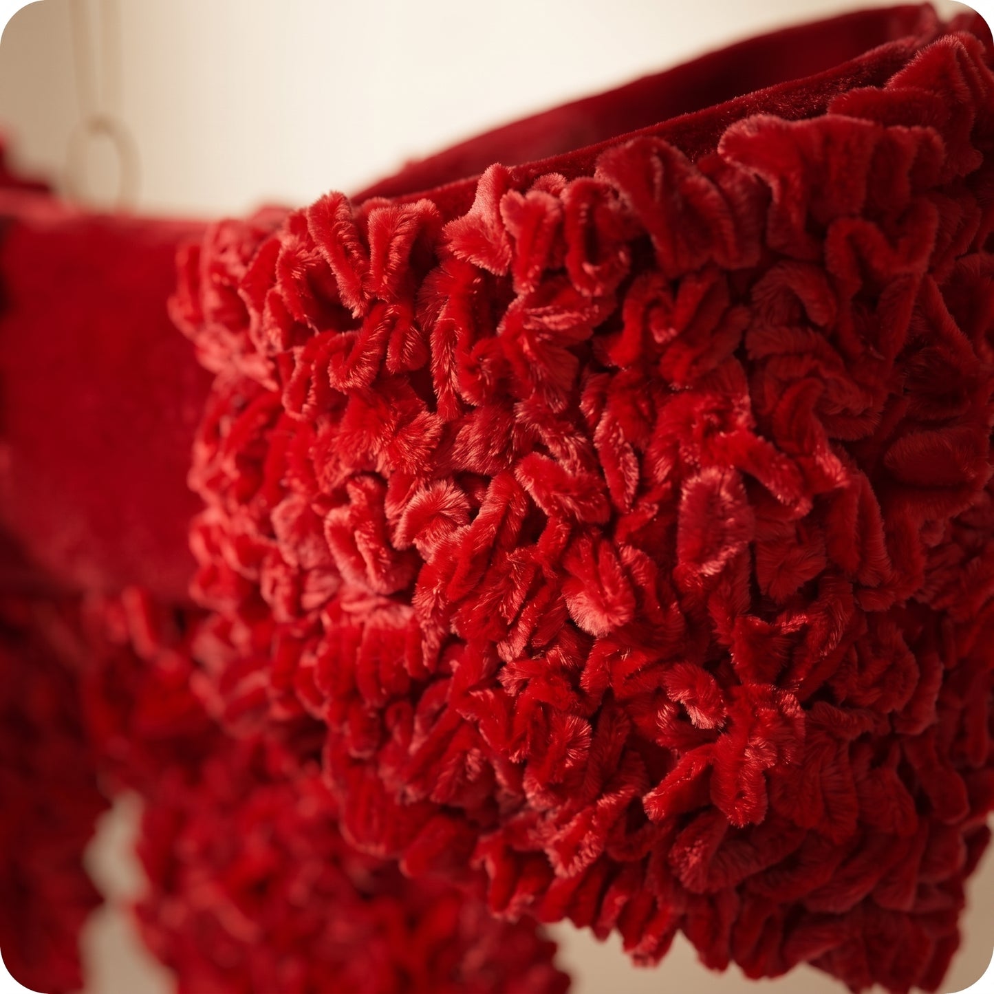 Moño de terciopelo rojo crushed