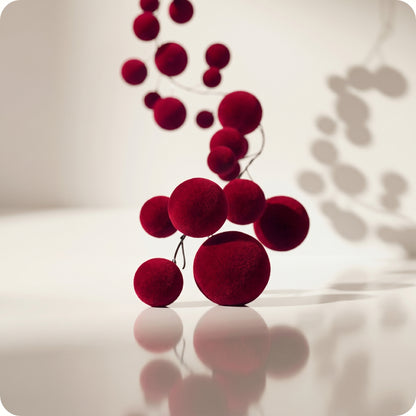 Guirnalda de bolas flockeadas burgundy