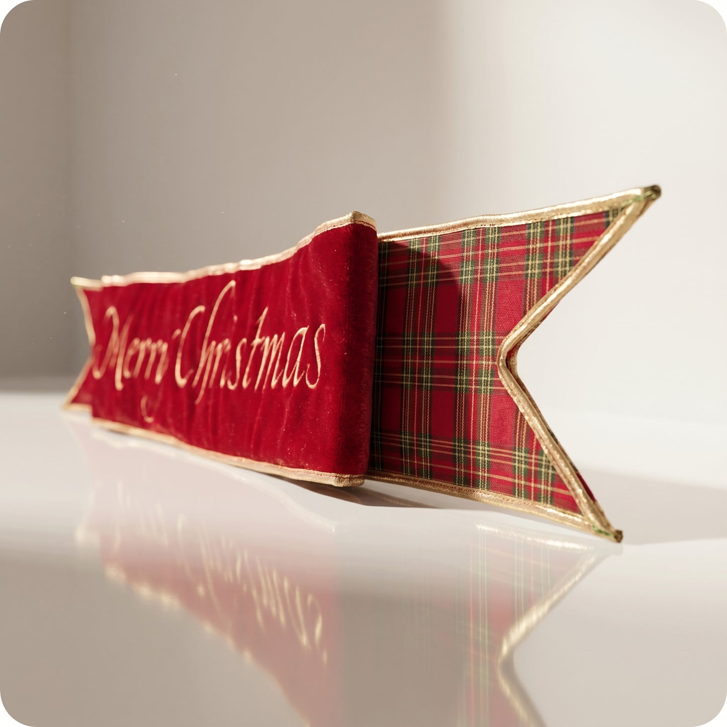 Bandera de tela plata con la inscripción "merry xmas"