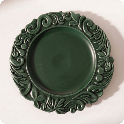 Plato decorativo de plastico duro verde