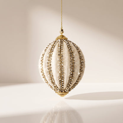 Encaje diamante terciopelo marfil oro