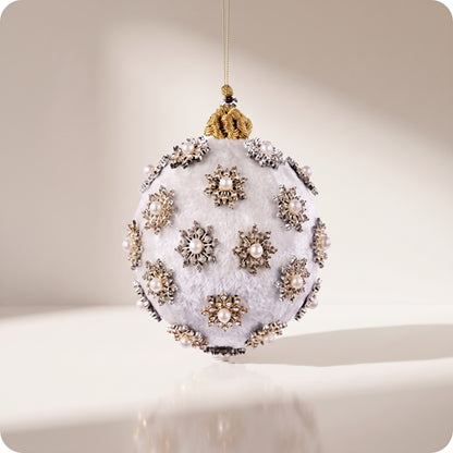 Flor de diamantes adorno de terciopelo marfil oro