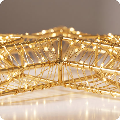 Estrella metalica con luz led calida